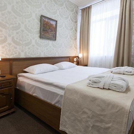 West Park Hotel Sofiivska Borshchahivka Экстерьер фото